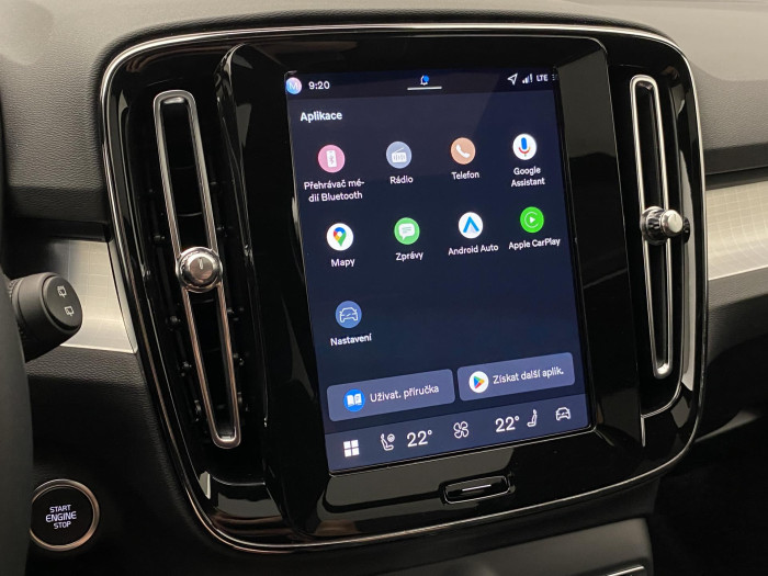 Volvo XC40 B3 AUT PLUS BLACK EDITION