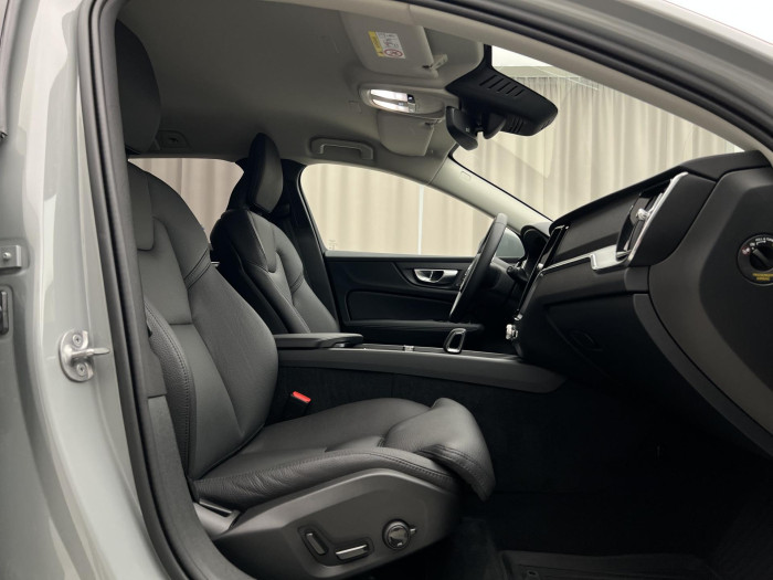 Volvo V60 CC B5 AWD AUT 1.maj. 2.0 CC CC