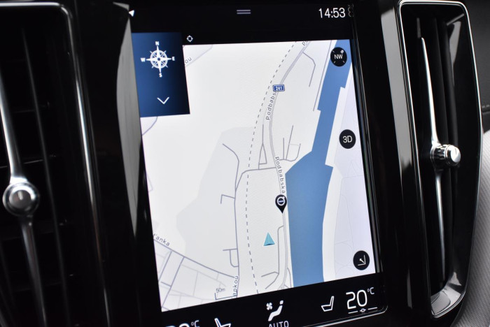 Volvo XC60 B4 AWD INSCRIPTION REZERVACE