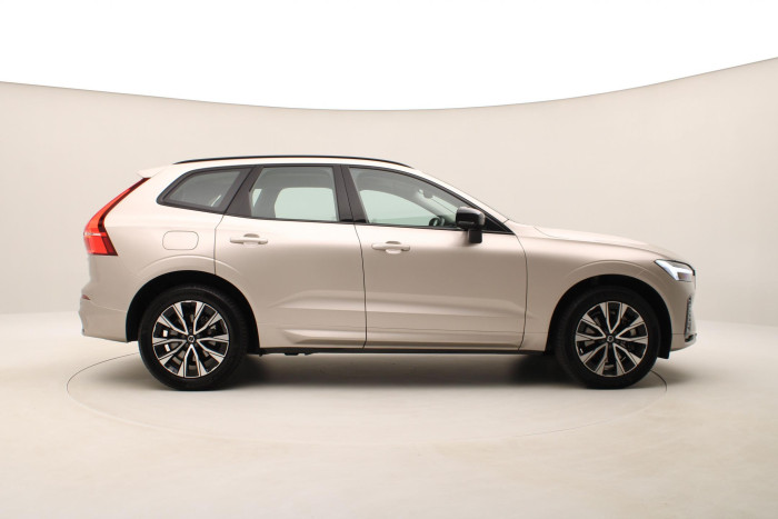 Volvo XC60 B4 AWD PLUS DARK AUT CZ