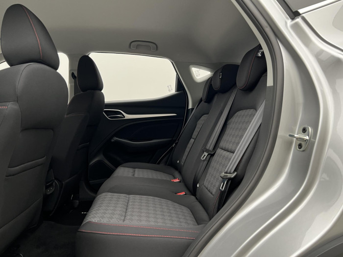 MG ZS 1.5 ESSENTIAL PLUS CZ 1.maj.