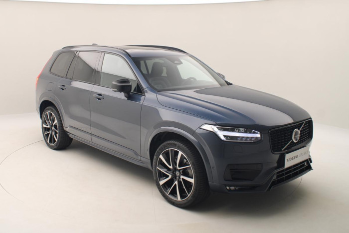 Volvo XC90 B5 AWD ULTIMATE DARK AUT 1.maj