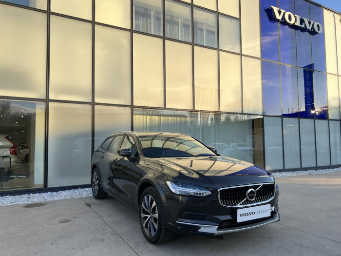 Volvo V90 CROSS COUNTRY B4 AWD PLUS Aut 2.0 Plus