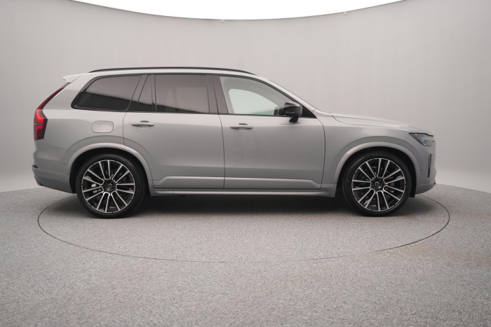 Volvo XC90 B5 AWD AUT BLACK EDITION ULTRA 2.0 Edition