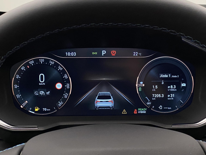 Lynk & Co 01 PHEV DCT AUT 1.maj