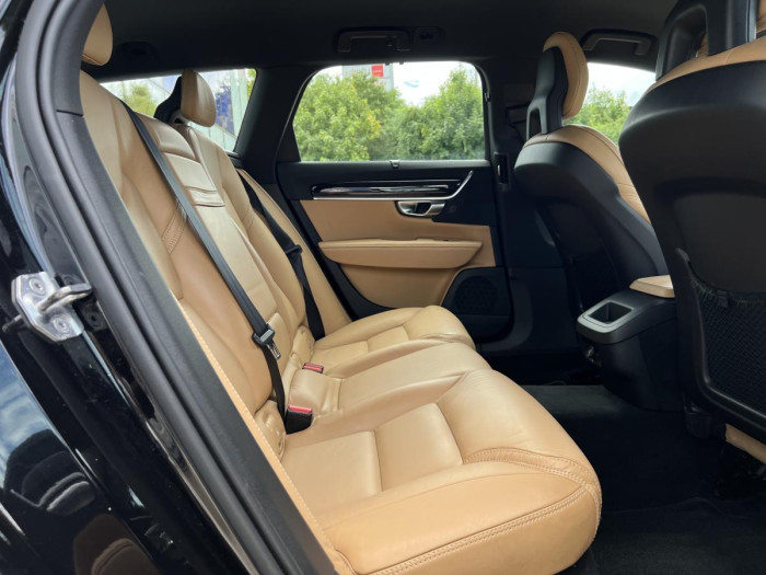 Volvo V90 D3 INSCRIPTION 1.maj. 2.0 d