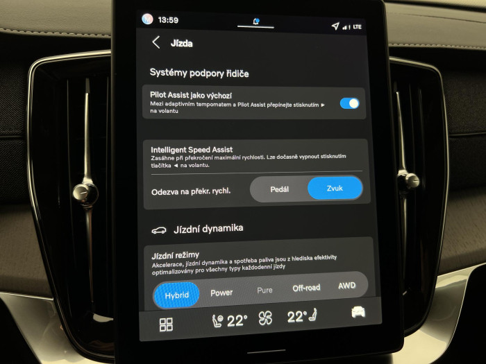Volvo XC90 T8 AWD RECHARGE DARK ULTRA AUT
