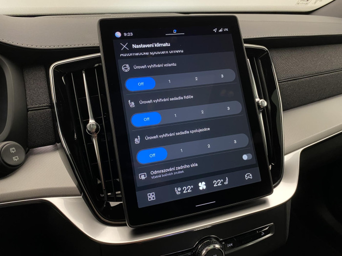 Volvo XC90 B5 AWD BLACK EDITION PLUS 7