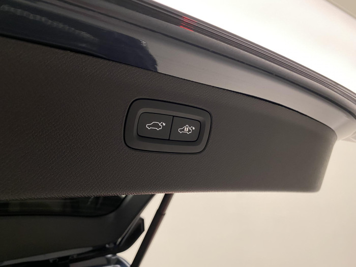 Volvo XC90 B5 AWD AUT BRIGHT ULTRA 7míst