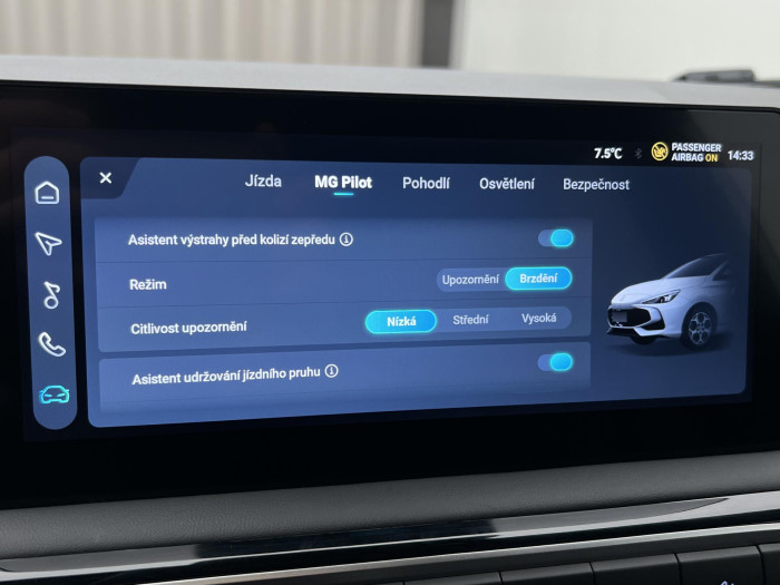 MG MG3 EXCLUSIVE HYBRID+ AUT CZ 1.maj 1.5 Exclusive