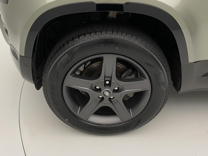 Land Rover Defender D250 X-DYNAMIC SE REZERVACE 3.0 d Dynamic SE