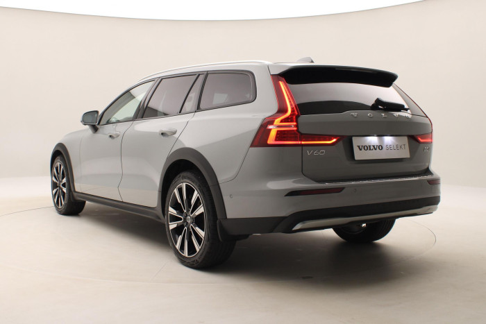 Volvo V60 CC B5 AWD PLUS AUT 1.maj