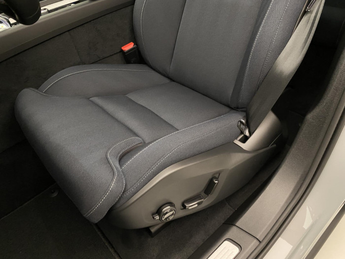 Volvo XC60 T6 AWD AUT DARK PLUS