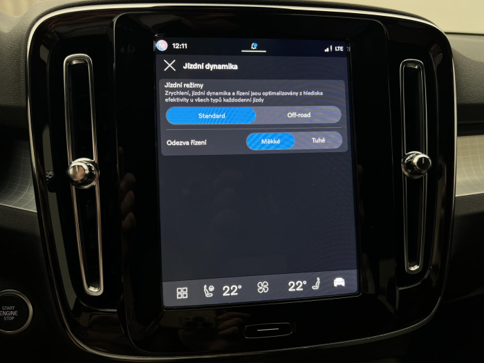 Volvo XC40 B3 AUT DARK PLUS