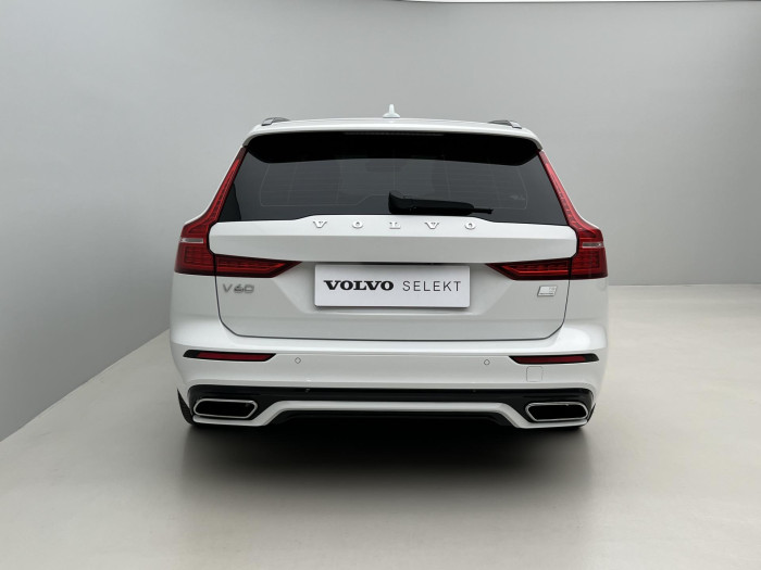 Volvo V60 T8 AWD RECHARGE R-DESIGN AUT