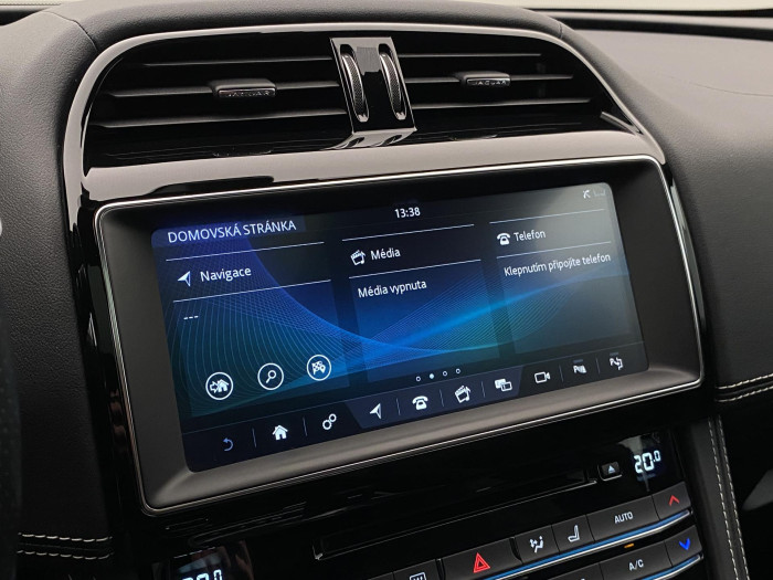 Jaguar F-Pace 5.0 V8 SVR AWD REZERVACE 5.0 V8