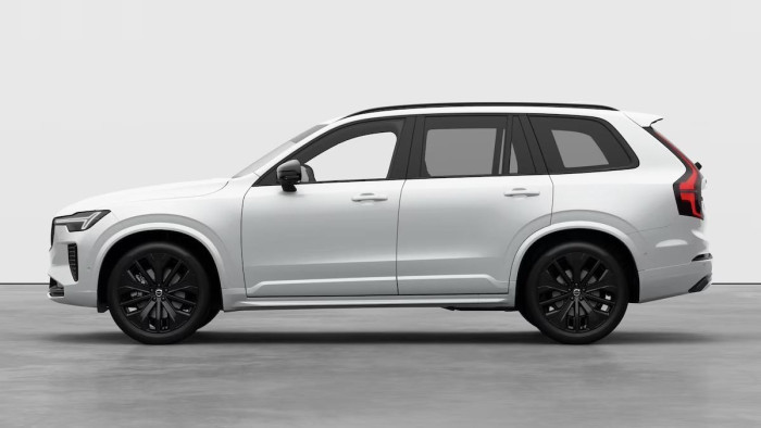 Volvo XC90 B5 AWD BLACK EDITION PLUS 7