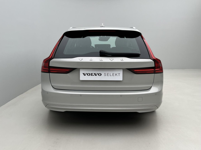 Volvo V90 B4 MOMENTUM Aut 1.maj. 2.0 Momentum