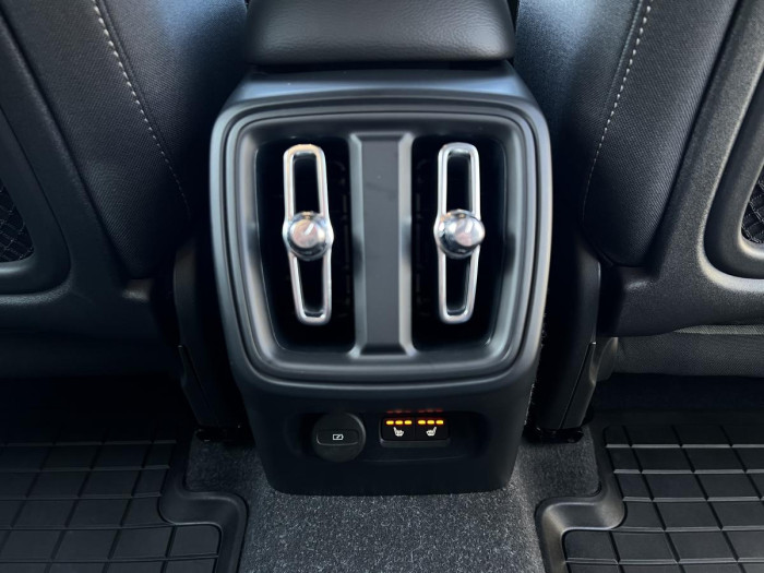 Volvo XC40 B4 MOMENTUM Aut 1.maj. 2.0 Momentum