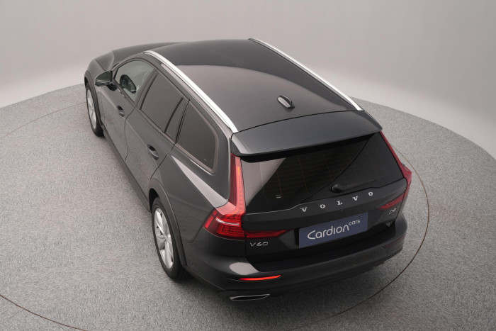 Volvo V60 CC D4 AWD MOMENTUM CZ 1.maj 2.0 d CC CC Momentum