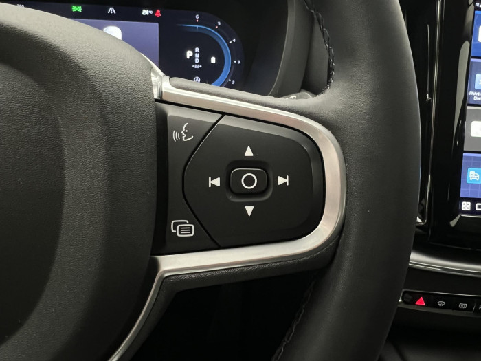 Volvo XC60 B4 AWD MOMENTUM AUT 1.maj. 2.0 Momentum