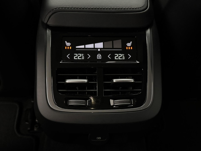 Volvo V60 CC B5 AWD PLUS BRIGHT 1.maj