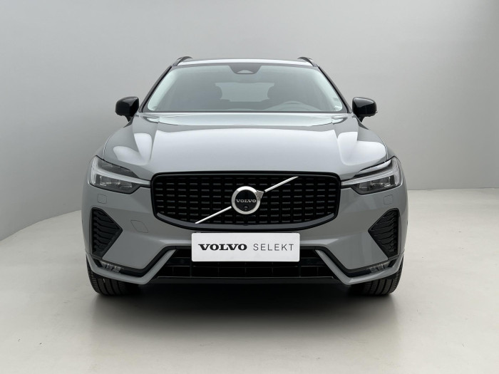 Volvo XC60 B4 AWD PLUS DARK AUT 1.maj.