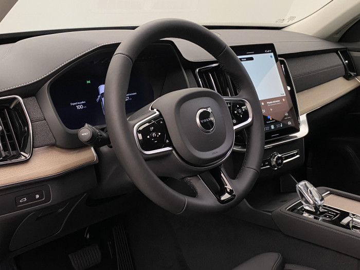 Volvo XC90 T8 AWD RECHARGE DARK PLUS 7m