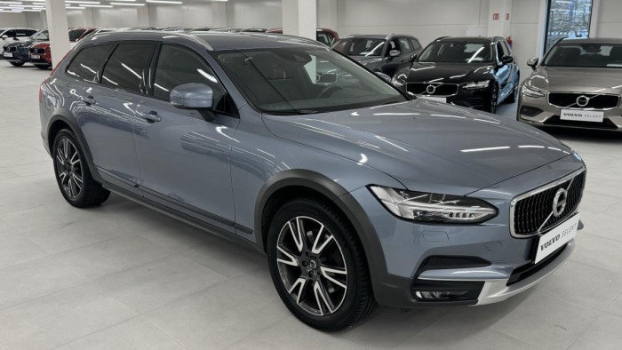 Volvo V90 CROSS COUNTRY D4 REZERVACE 2.0 d