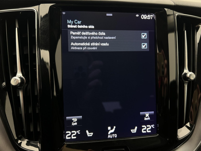 Volvo XC60 B4 AWD MOMENTUM POLESTAR AUT 2.0 Momentum