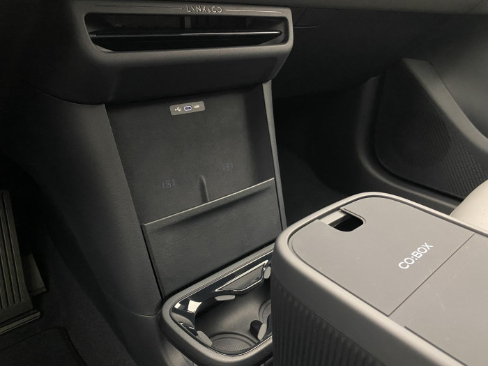 Lynk & Co 02 MORE předváděcí vůz