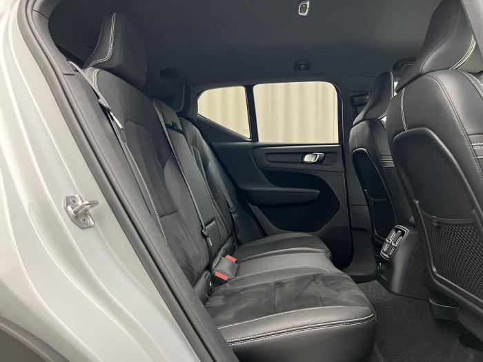 Volvo XC40 T5 RECHARGE R-DESIGN AUT