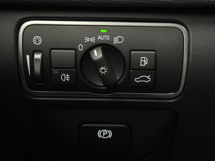 Volvo XC60 D4 AWD CLASSIC 2.4 d Classic Classic