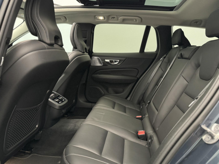 Volvo V60 CC B5 AWD ULTIMATE AUT 2.0 CC CC
