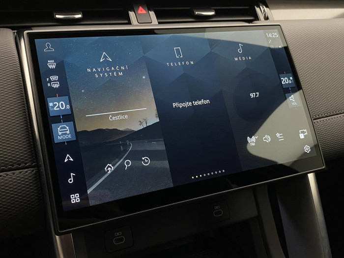 Land Rover Discovery Sport D200 DYNAMIC SE AWD AUT CZ 2.0 d Dynamic SE