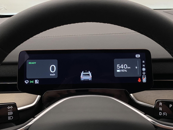 Volvo EX90 PURE ELECTRIC TWIN ULTRA 7míst