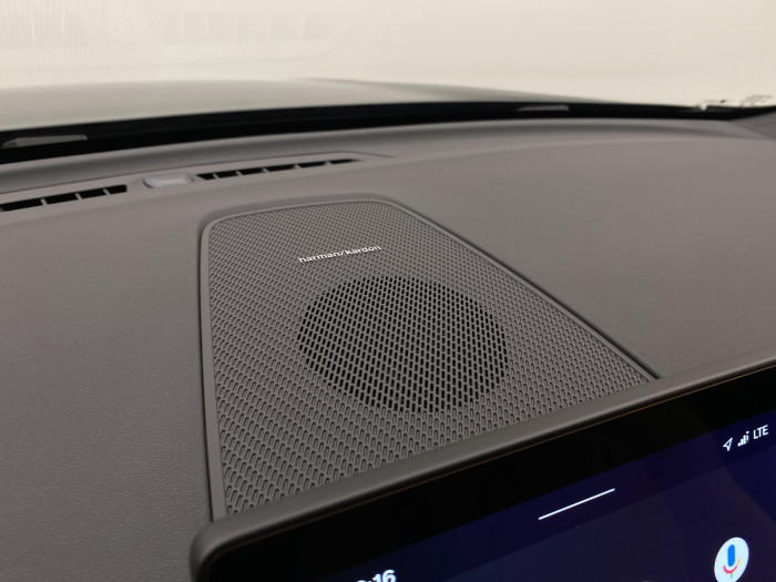 Volvo XC60 B5 AWD AUT DARK PLUS