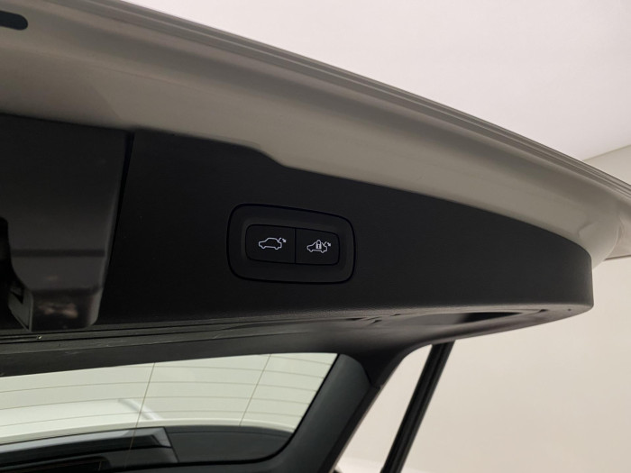 Volvo V60 D3 MOMENTUM PRO REZERVACE 2.0 d Momentum