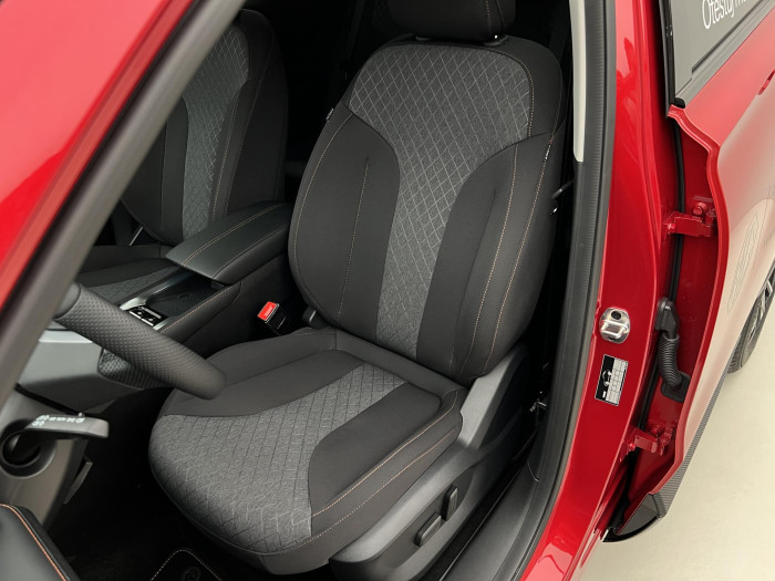 MG HS EMOTION 1.5 TGI 7DCT CZ 1.maj.
