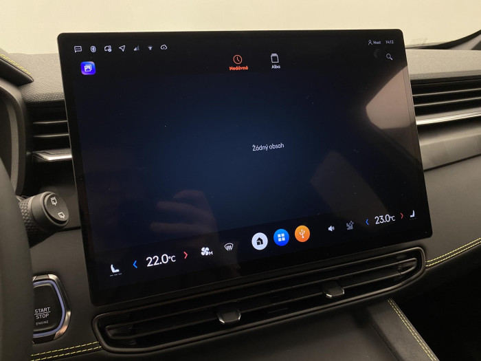 Lynk & Co 01 01 CORE PHEV