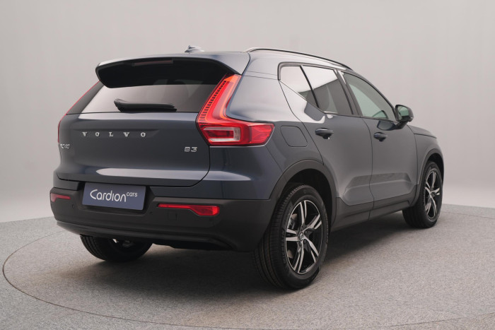 Volvo XC40 B3 AUT DARK PLUS