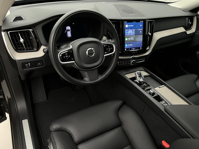 Volvo XC60 B5 AWD INSCRIPTION AUT 1.maj.