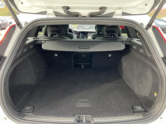 Volvo V60 T6 AWD INSCRIPTION REZERVACE