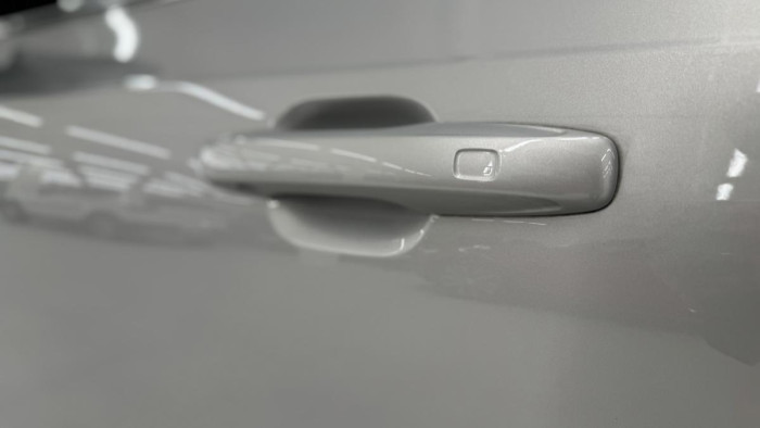 Volvo XC90 B5 AWD ULTIMATE REZERVACE