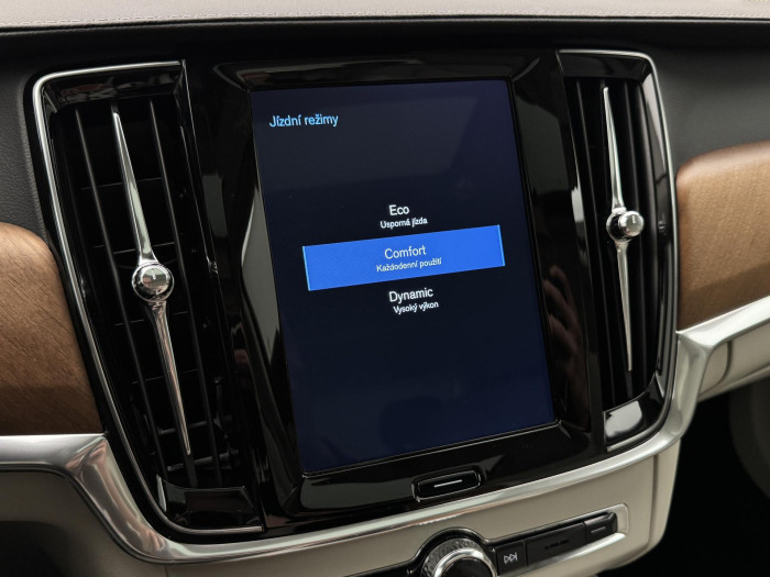 Volvo S90 T5 INSCRIPTION AUT CZ