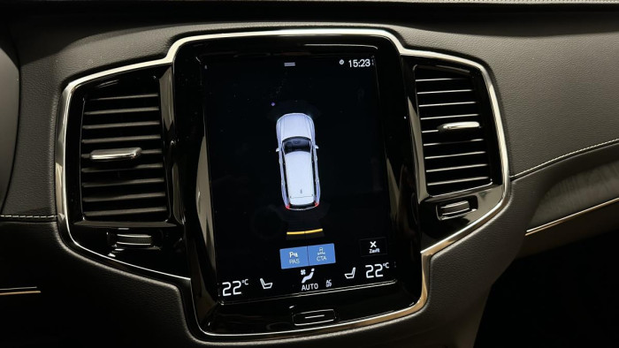 Volvo XC90 B5 AWD INSCRIPTION REZERVACE