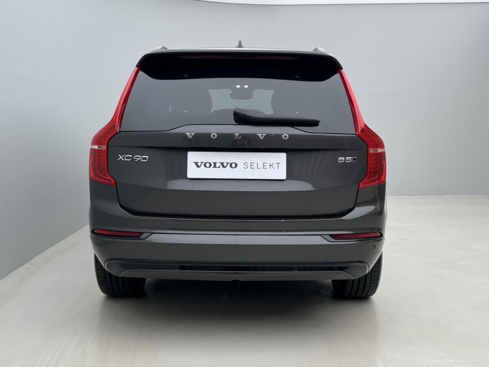 Volvo XC90 B5 AWD ULT. DARK 7MÍSTNÁ Aut