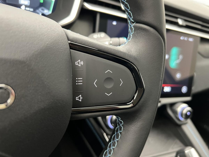 Lynk & Co 01 PHEV DCT 1.maj.