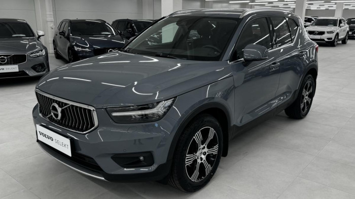 Volvo XC40 D3 INSCRIPTION REZERVACE 2.0 d