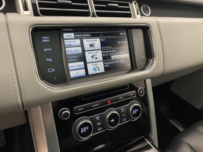 Land Rover Range Rover HYBRID AUTOBIOGRAPHY REZERVACE